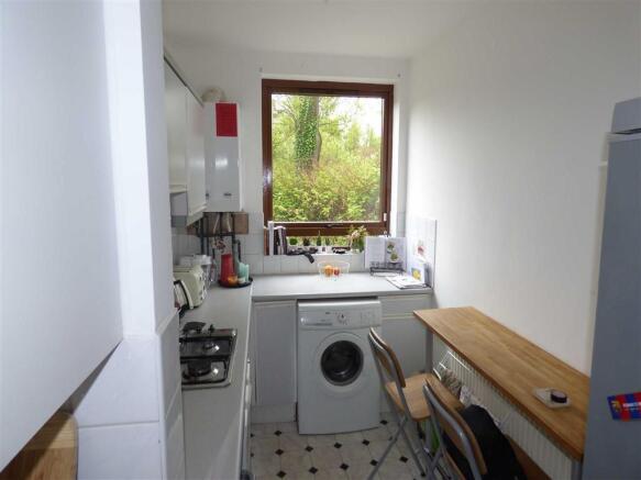 Kitchen: