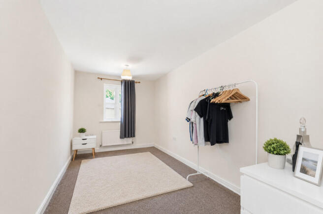 2 bed Apartment for sale Image 4