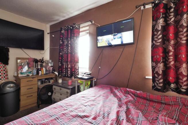 2 bed Semi-Detached for sale Image 6