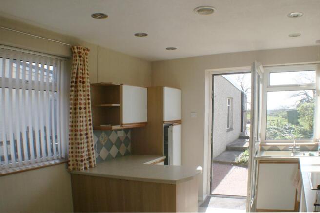 Frampton End Road, Frampton Cotterell, Bristol photo 4