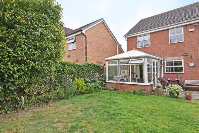 3 bed Detached for sale Image 11