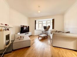 49, Heathside Avenue, Bexleyheath DA7 4PY