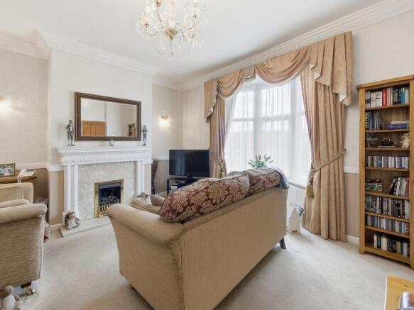 2 bed Semi-Detached for sale Image 7