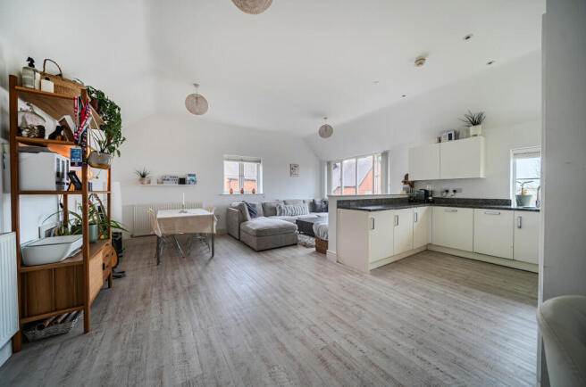 1405266-1-6978b88...