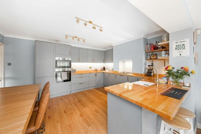 DINING LIVING KITCHEN