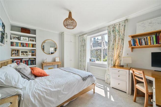 3 bed Semi-Detached for sale Image 12
