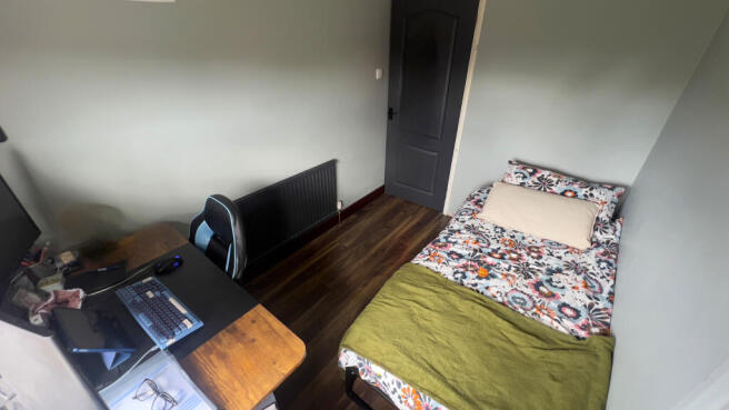 Bedroom 2-2