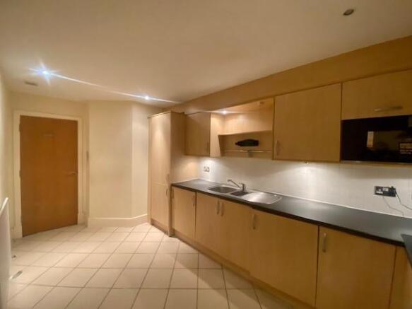 garricks kitchen.jpg