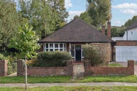 Bolton Road, London, W4