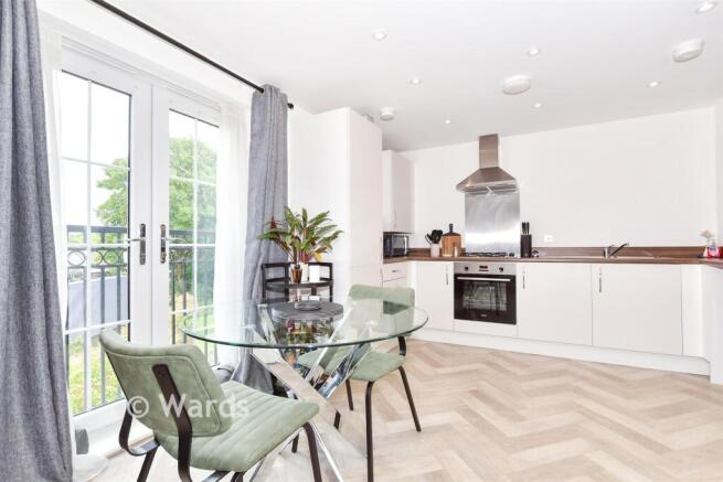 Lounge/Kitchen