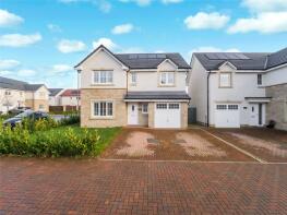 7, Armour Grove, Irvine KA11 2HE