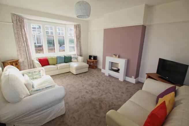 SITTING ROOM