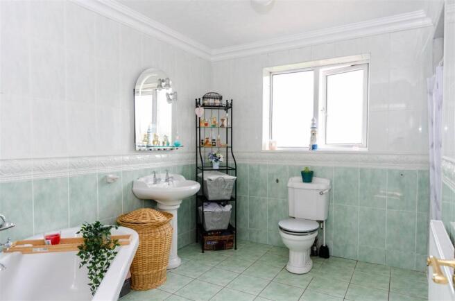 Photo 20