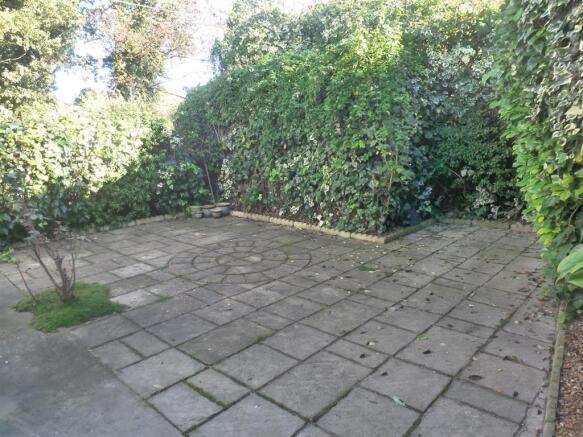 Photo 10