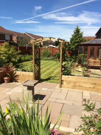 BACK GARDEN 3.JPG