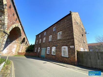 Hauxwells Building, West Street, Yarm TS15 9BT
