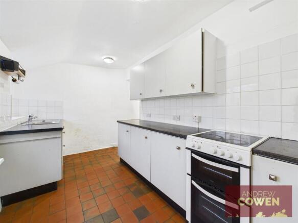 2 bed Cottage for sale Image 6
