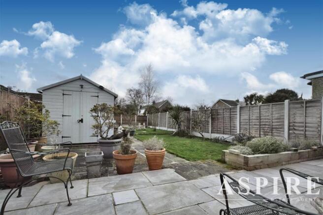 Aspire Estate Agents Benfleet 2.jpg