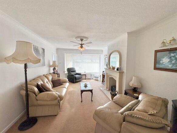 Living Room.jpg