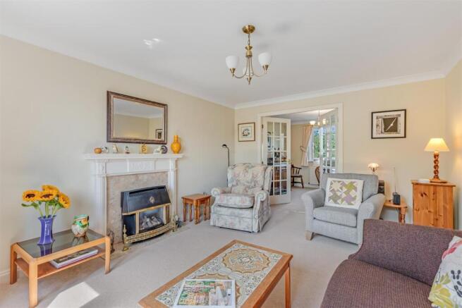 3 bed Town House for sale Image 10