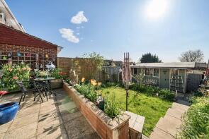 10, Mornington Close, Andover SP10 2HW