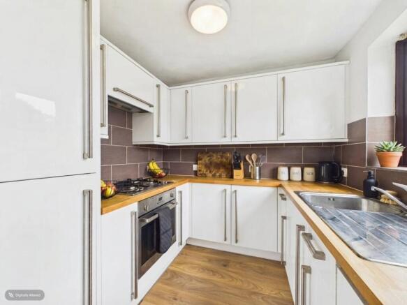 Kitchen virtual- Mark Stephens EweMove Newmarket a