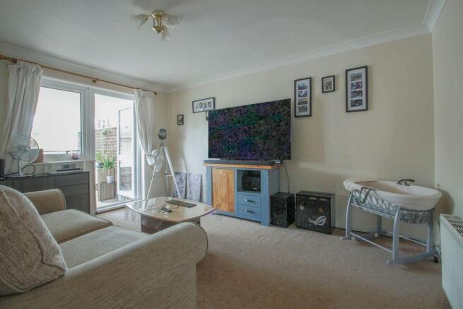 2 bed Semi-Detached Bungalow for sale Image 7