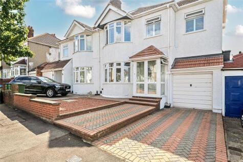 Felhampton Road, London