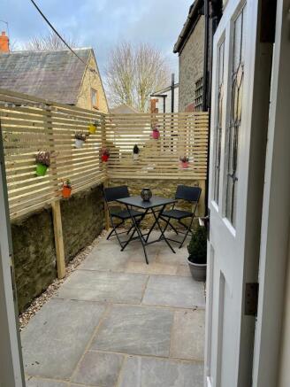 Photo 21