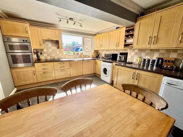 Kitchen.jpeg