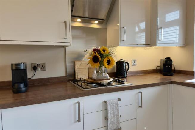 Saltersgate Road, Darlington, DL1 3DX photo 4