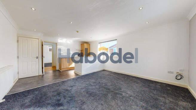 1 bed Flat to rent Image 4