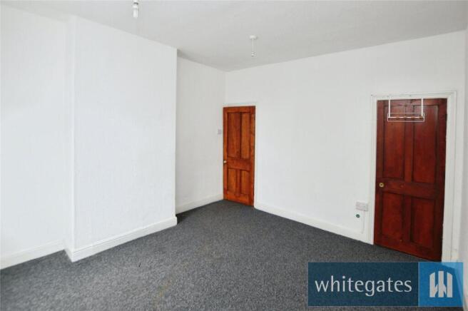 4 bed Terraced for sale Image 8