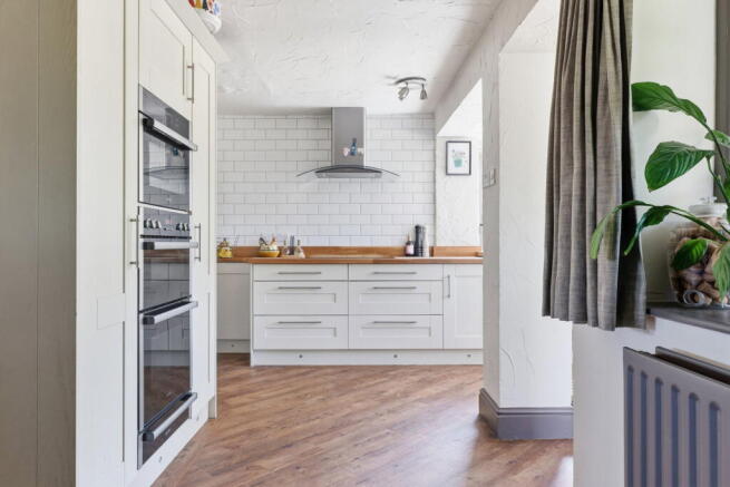 3 bed Cottage for sale Image 5