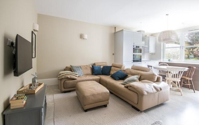Heathfield Road, Keston, Kent, BR2 6BB photo 4