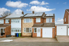 32, Berkeley Drive, Kingswinford DY6 9DT