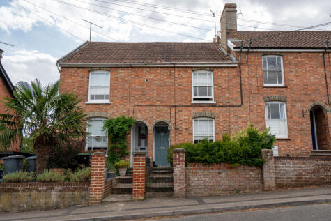 Victoria Road, Woodbridge, IP12 1EL