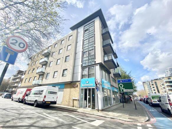 Photo 8