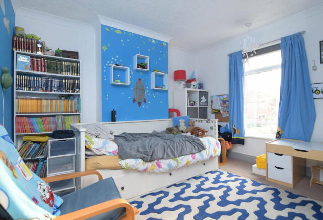 Photo 12