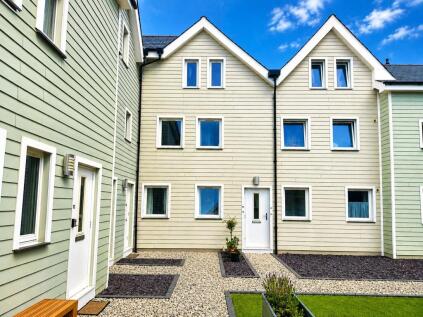 Strand Court, The Strand, Bude, Cornwall, EX23