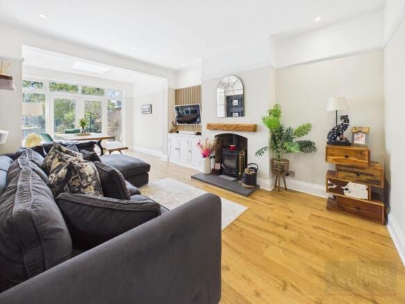 Living/Dining Room