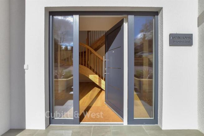 External Lifestyle Photograph