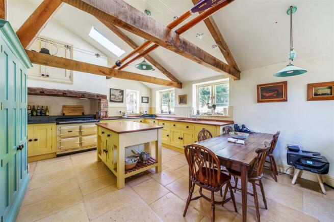 Kitchen/Breakfast Room