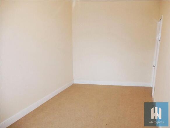 2 bed Terraced to rent Image 11