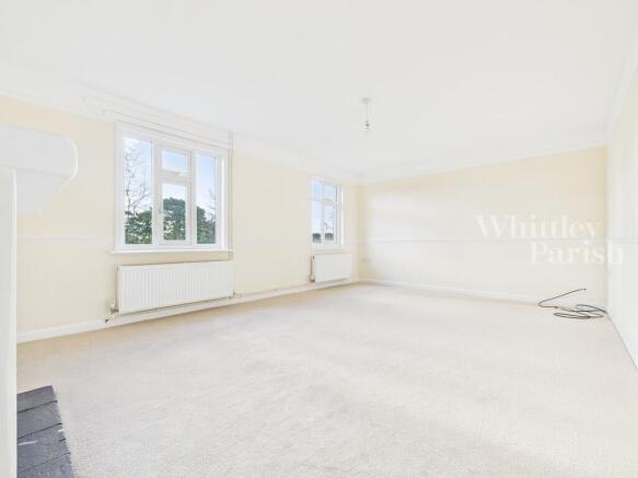 CAM04332G0-PR0590...