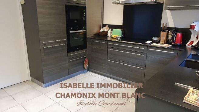sale-house-Houches