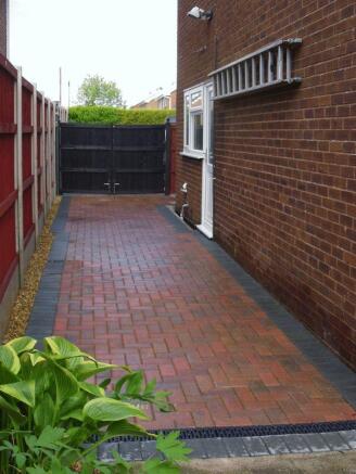 Side Driveway