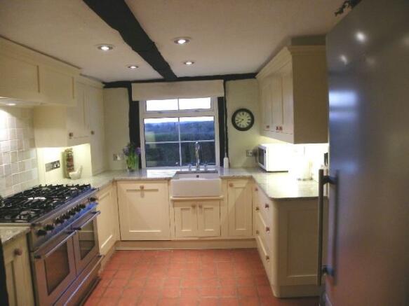 Fitted Kitchen