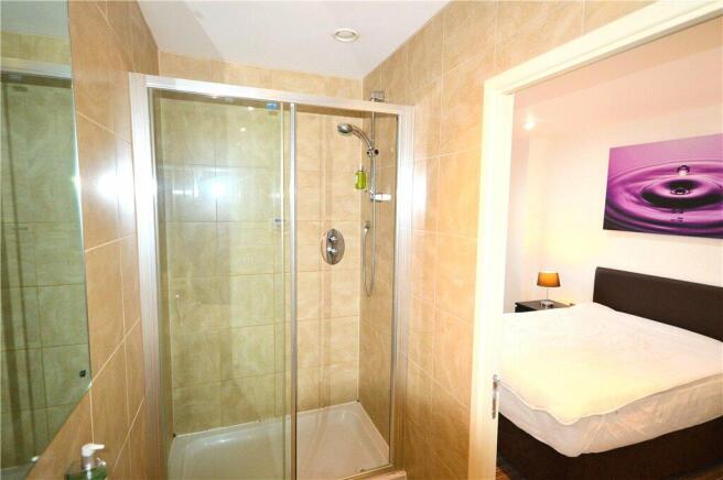 2 bed Apartment for sale Image 8
