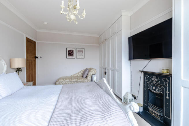 bedroom1b